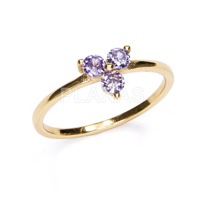 Anillo en Plata de Ley y baño oro 1 Micra con circonitas Lilas. Tálla 18.