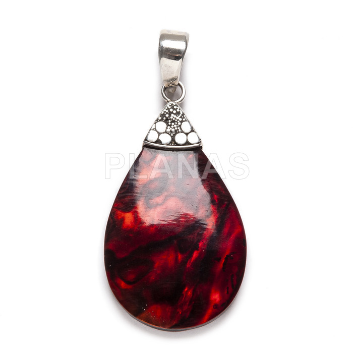 Pendant in sterling silver and red abalone.