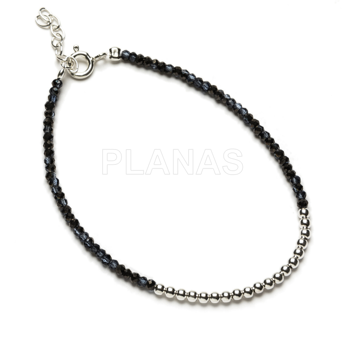 Bracelet in sterling silver and hematite.