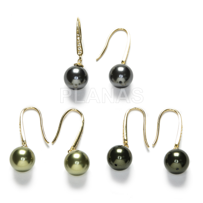 Earrings in sterling silver and gold plating with top quality 10mm austrian pearl.