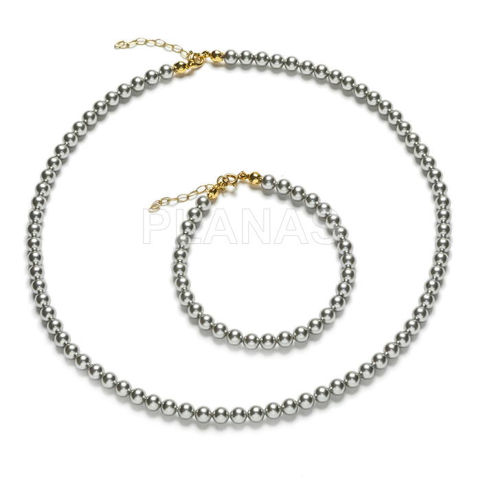Conjunto de colar e pulseira em prata de lei e pérolas de 5 mm banhadas a ouro de primeira qualidade. cor cinzenta.