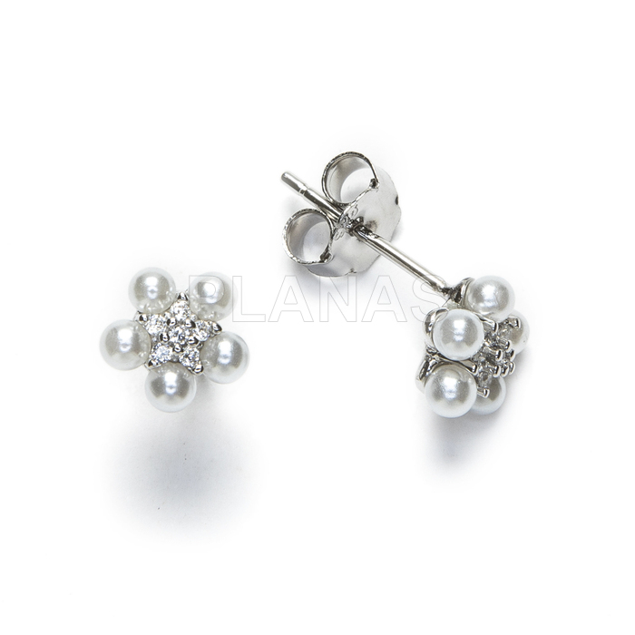 Earrings in rhodium-plated sterling silver with zircons and synthetic pearls.