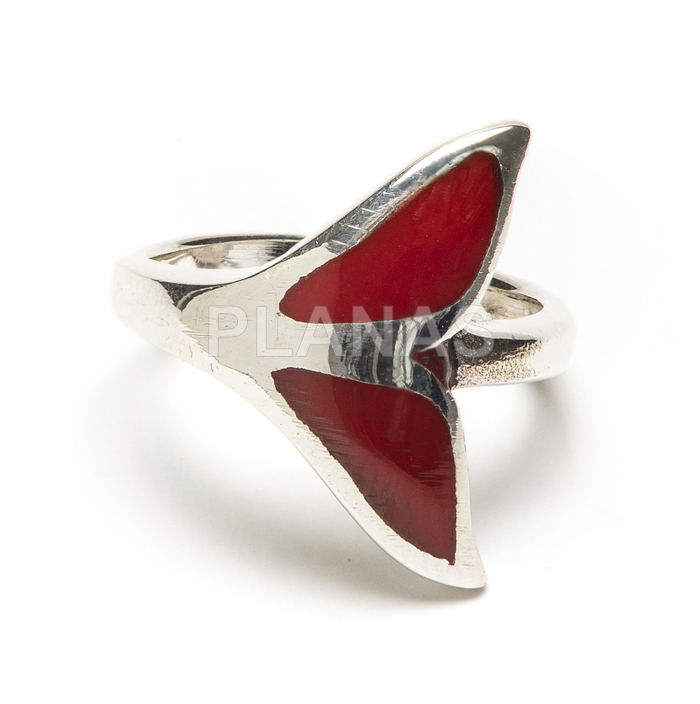 Ring in sterling silver and coral. whale tail.