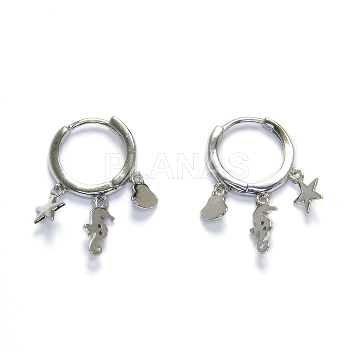 Rhodium-plated sterling silver hoop earrings. star, shell and seahorse.