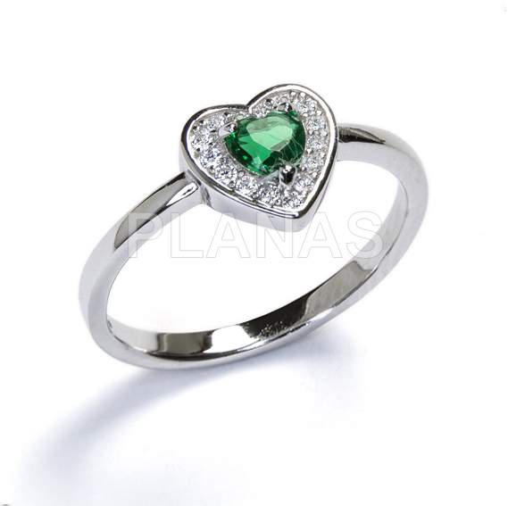Ring in rhodium-plated sterling silver and emerald zirconia. heart.