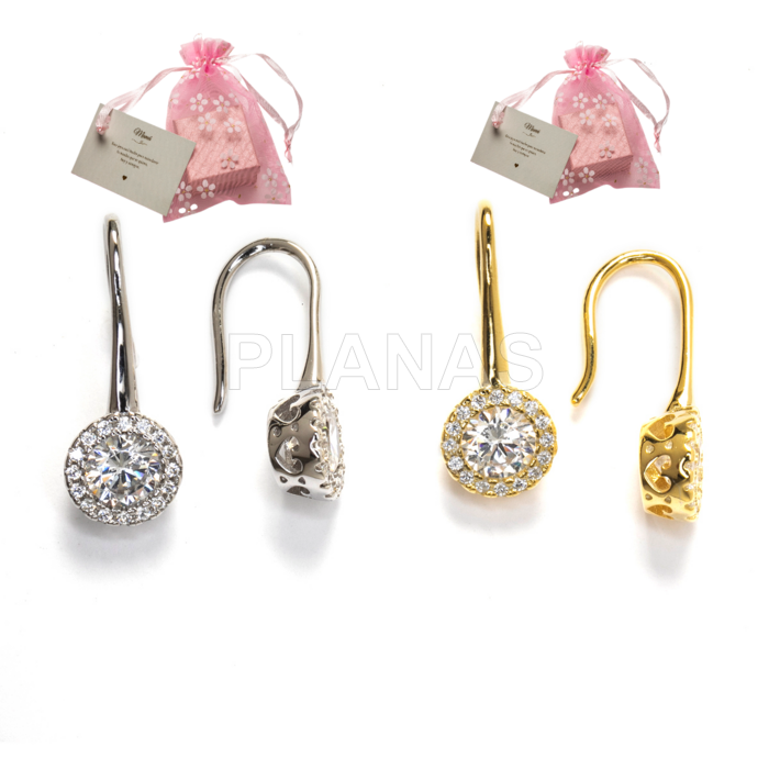 Pendientes en Plata de ley y Circonitas blancas.  