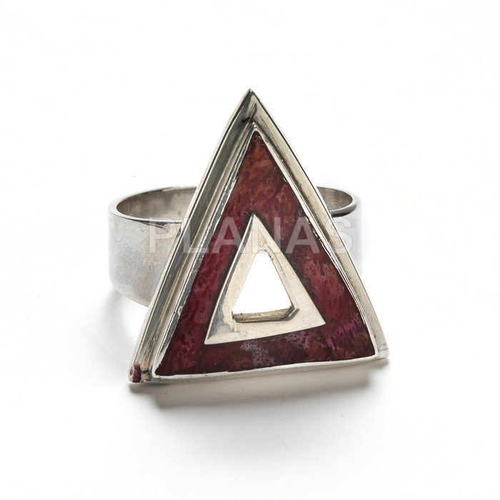 Anillo en Plata de Ley y Coral Natural.