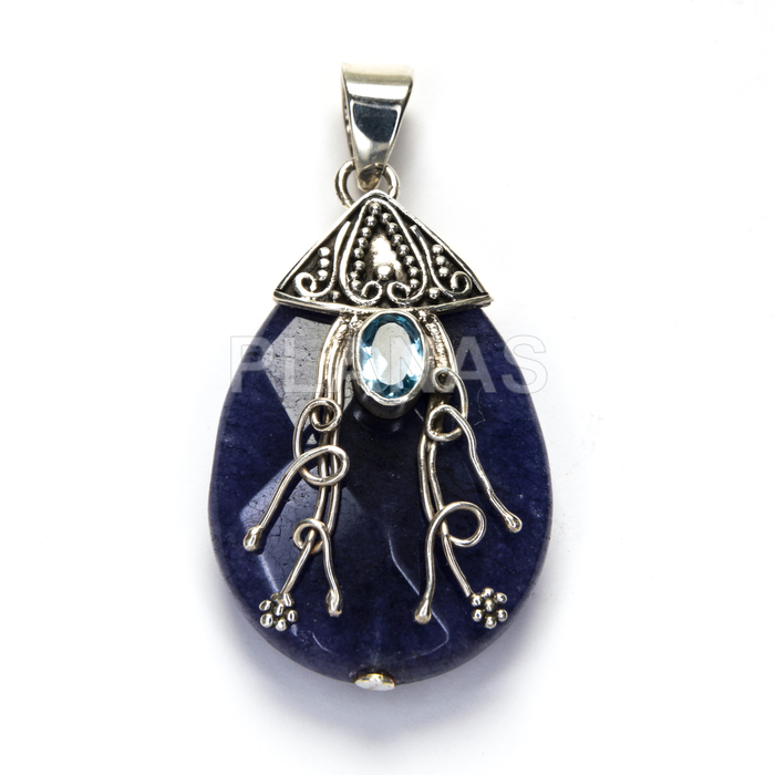 Colgante en Plata de ley y Lapizlazuli.