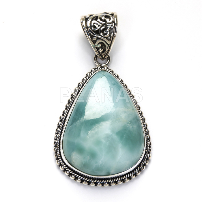 Pendant in sterling silver and larimar.