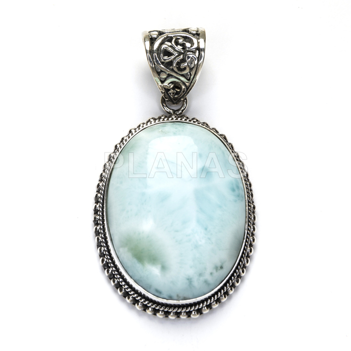 Pendant in sterling silver and larimar.