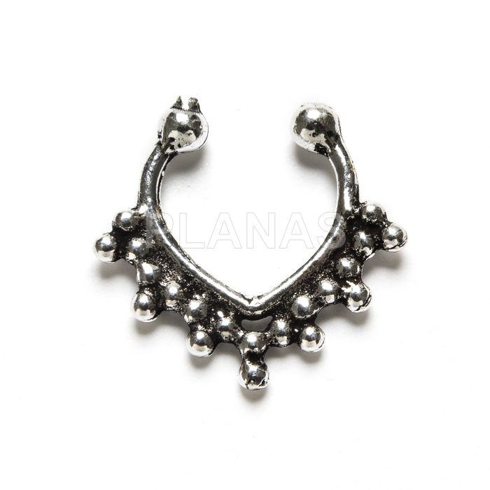 Piercing em prata de lei. 