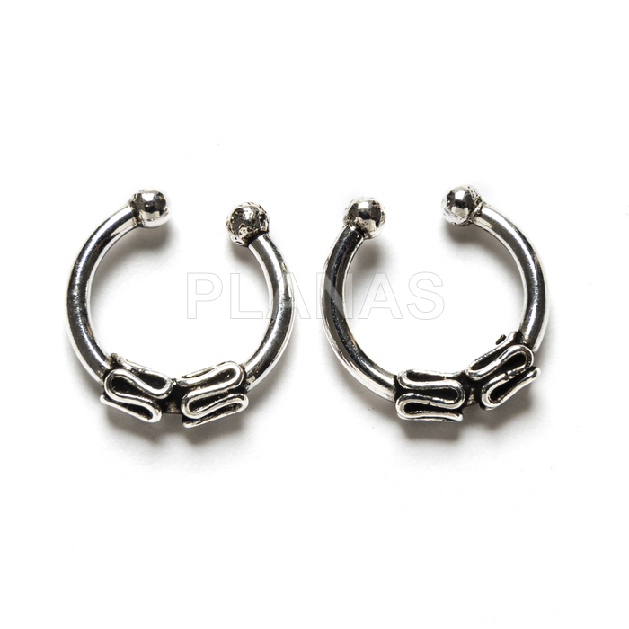 Brincos bali hoops em prata de lei. 