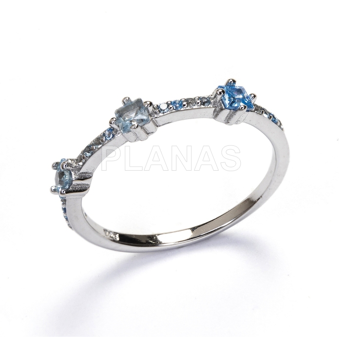 Anillo en Plata de ley Rodiada y Circonitas Azules.  