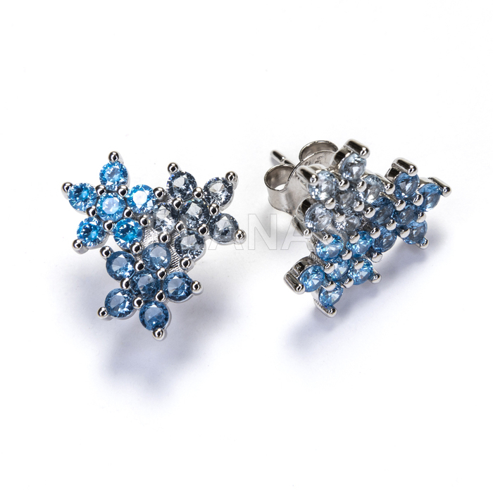 Pendientes en plata de ley rodiada y Circonitas Azules.   