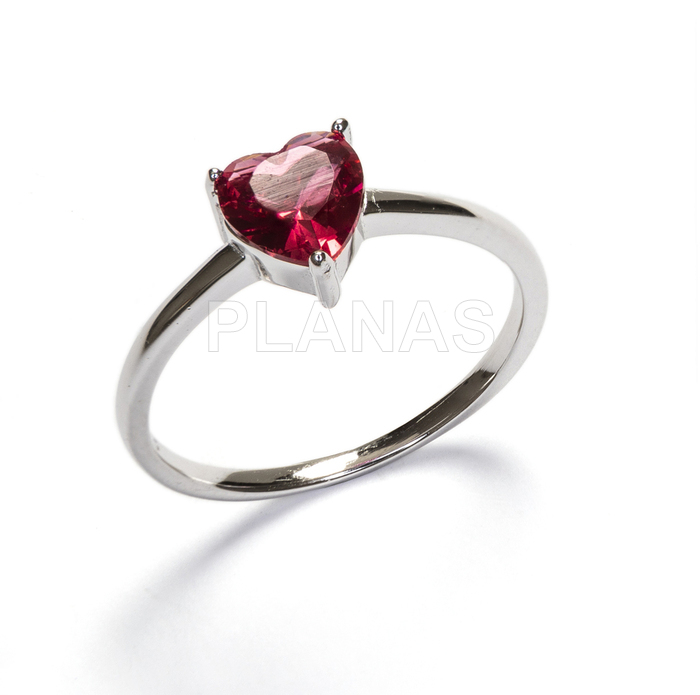 Anillo en Plata de ley Rodiada y Circonita Roja.  CORAZÓN.
