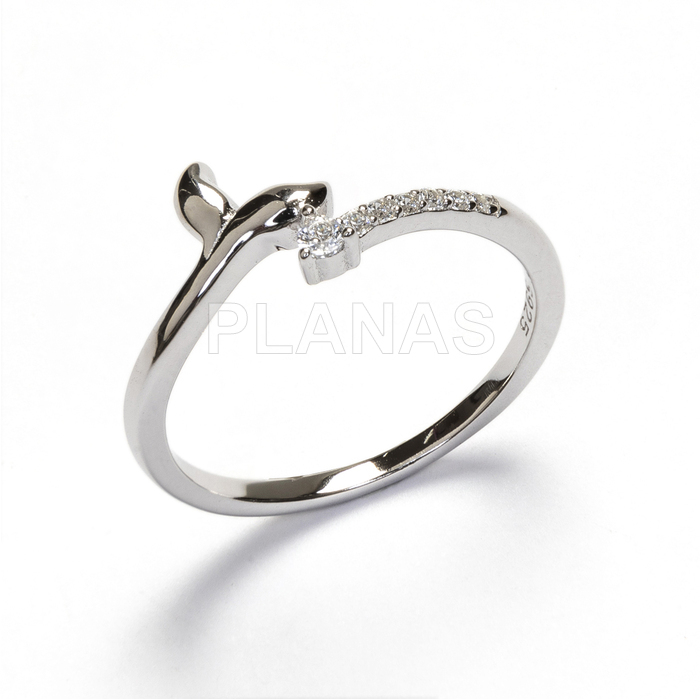 Anillos en Plata de ley Rodiada y Circonitas. COLA DE BALLENA.  