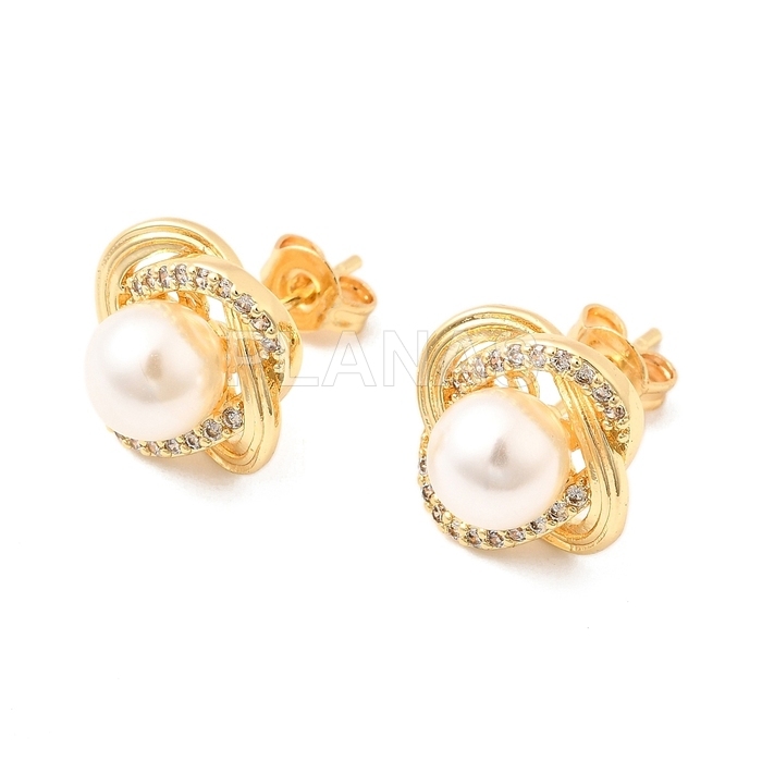 Brincos de latão com zircônias e pérola sintética de 7 mm.  