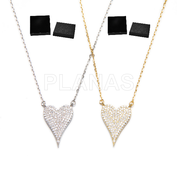 Colar em prata de lei com zircônia cúbica branca. coração.