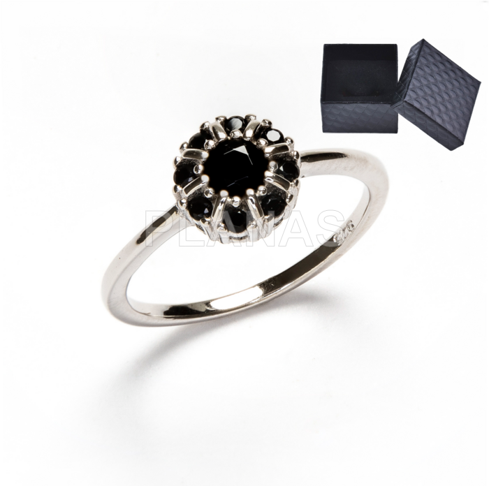 Anillo en Plata de ley Rodiada y Circonitas Negras.