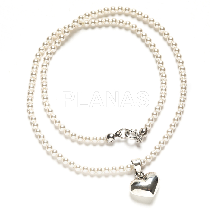 Colar em prata de lei com pérolas de alta qualidade de 3mm. formato de coração.