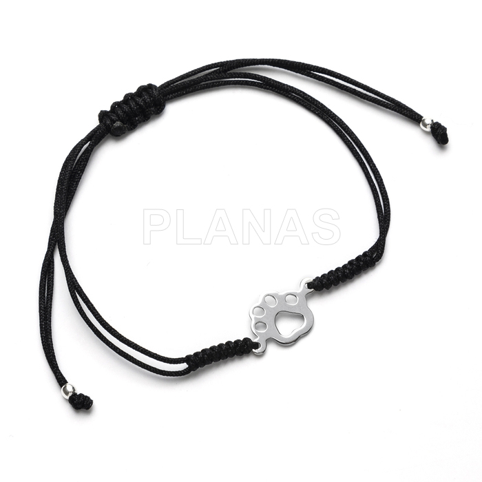 Pulseira de macramê preta em prata de lei. hoof.