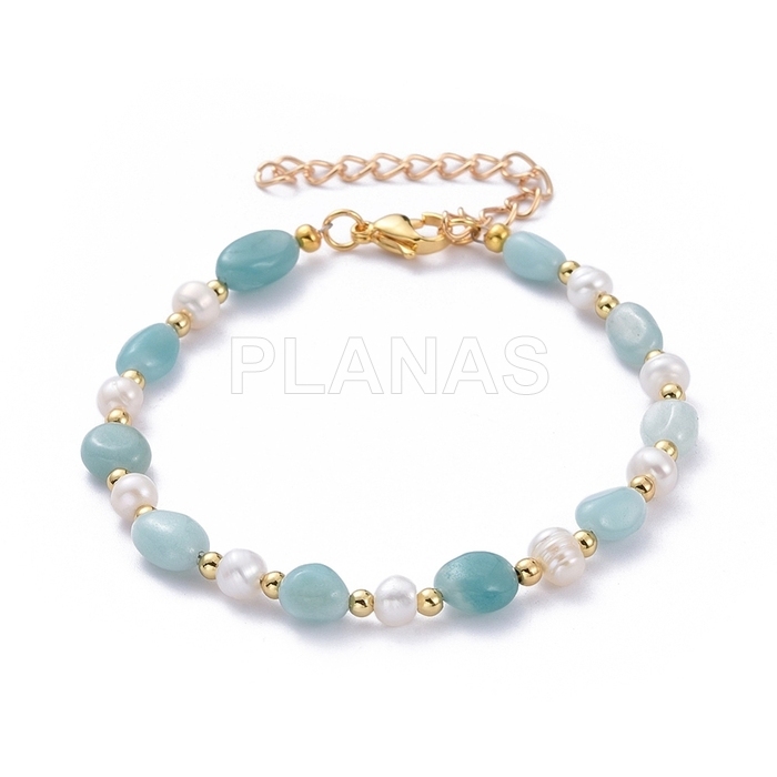 Pulsera con amazonite natural y perlas cultivadas.