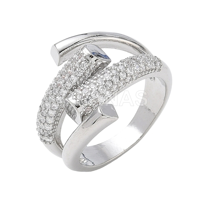 Anillo en Latón y Baño Platino con Circonitas.  
