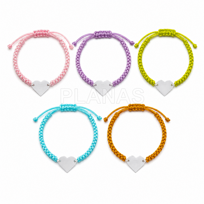 Pulsera macramé en Plata de ley. CORAZÓN.