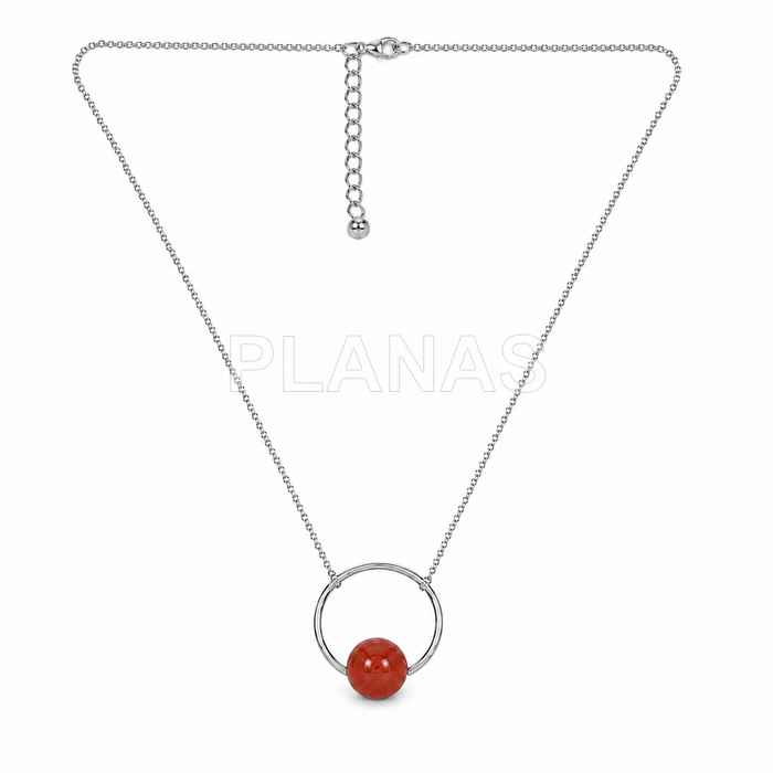 Colar em prata de lei com coral de 10mm.