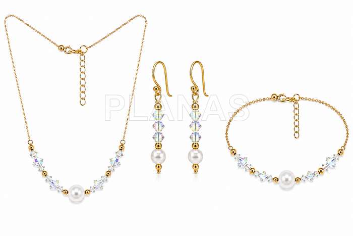 Conjunto de brincos, colar e pulseira em prata de lei e banhado a ouro com componentes swarovski, tupis e pérolas.