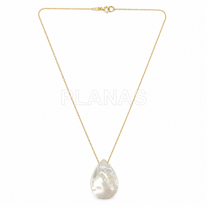 Colar em prata de lei e banhado a ouro com madrepérola.